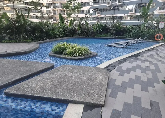 Rustic In Makati Cbd Manila